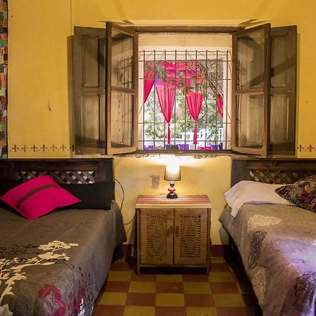 Split Hostel Antigua Екстер'єр фото